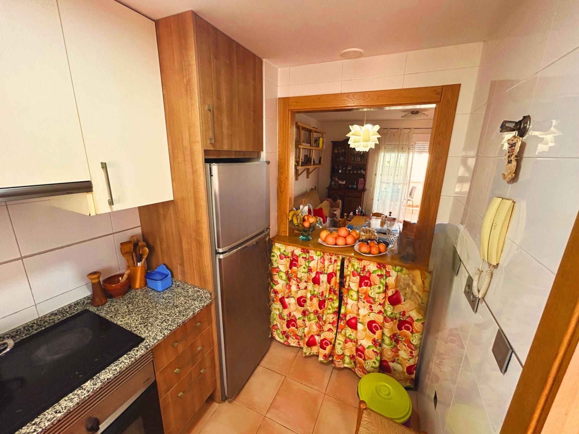 Cuina de Apartament en venda en Cartagena amb Aire condicionat, Calefacció i Jardí privat