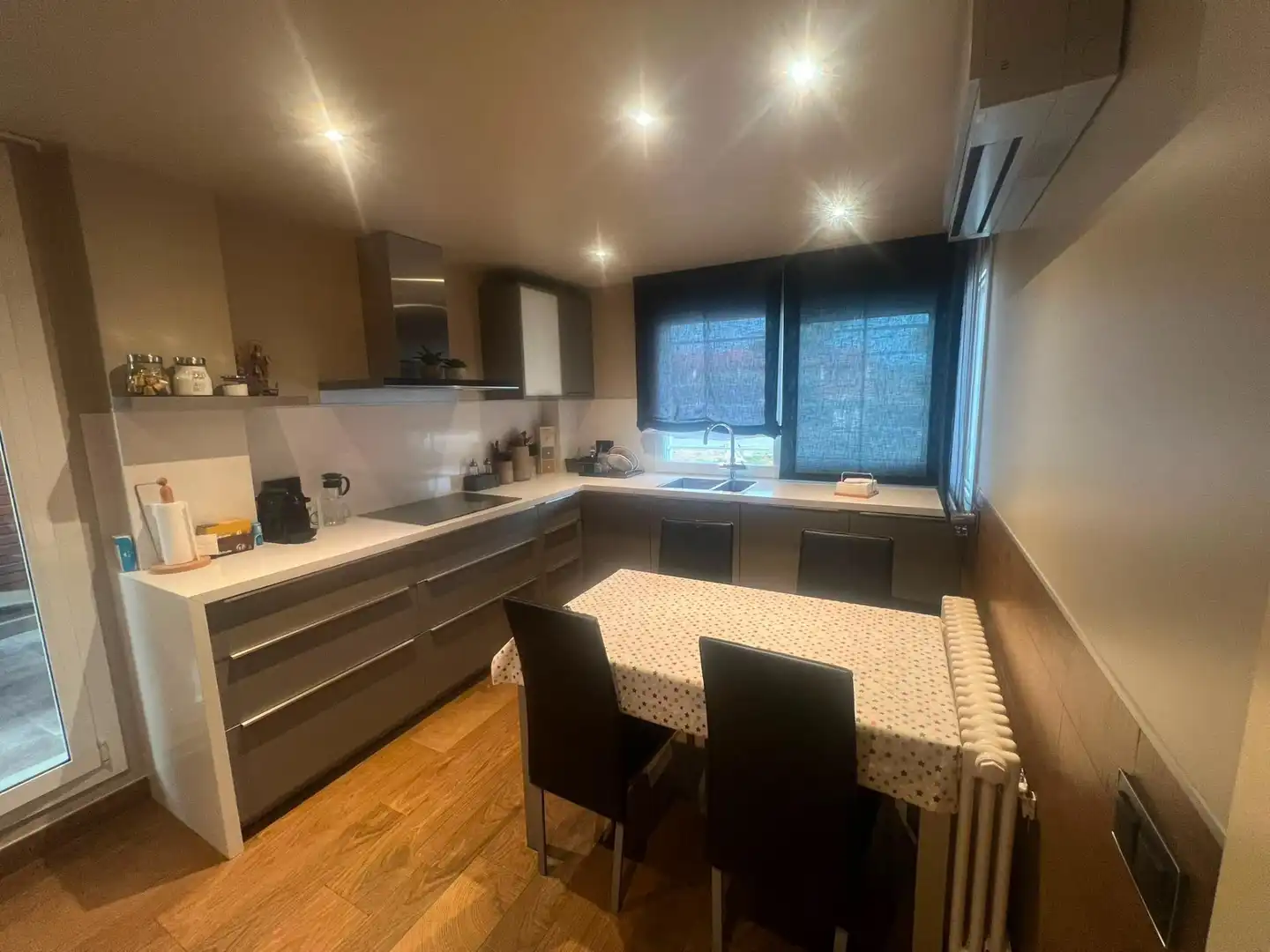 Cocina de Casa o chalet de alquiler en Sant Quirze del Vallès
