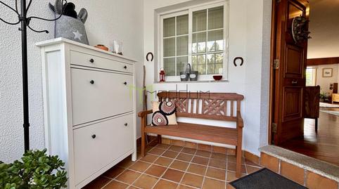 Foto 2 de Casa adosada en venta en Rosalía de Castro, Teo, A Coruña