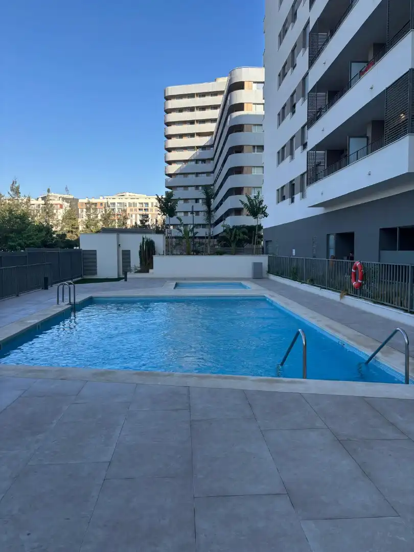 Piscina de Piso de alquiler en Quart de Poblet con Aire acondicionado, Calefacción y Trastero