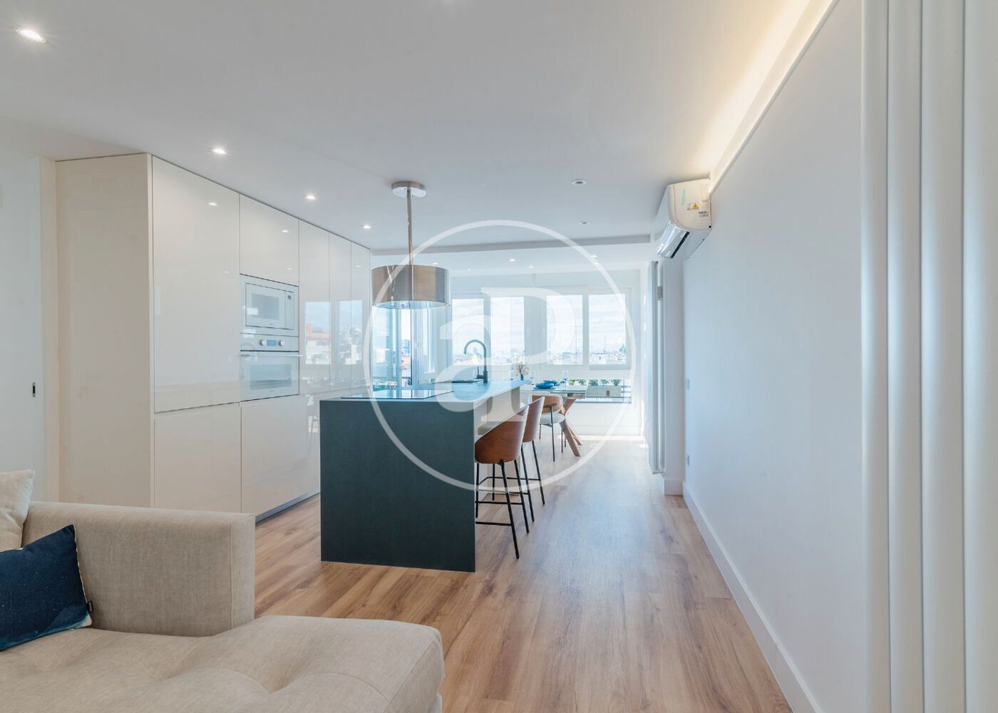 Küche von Wohnung zum Verkauf in  Madrid Capital mit Klimaanlage, Heizung und Terrasse