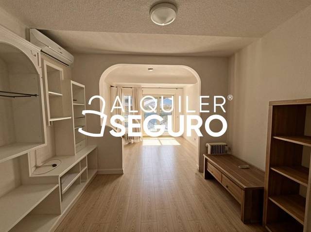 Estudio en Alquiler en Naves en Acacias