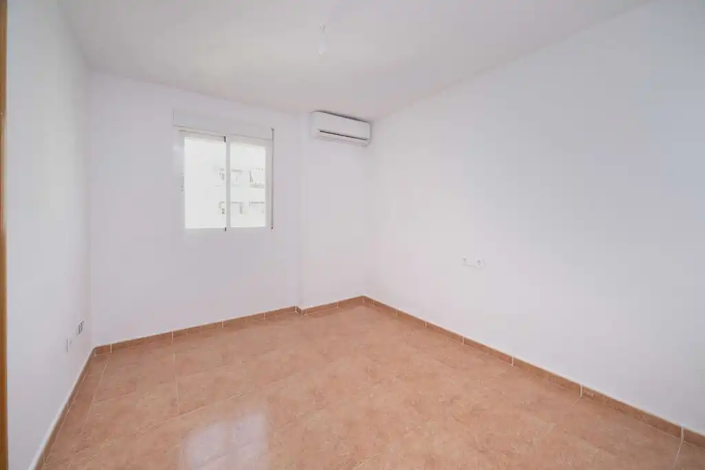 Flat for sale in Urb Colonia Santa Isabel - Res San Antonio -, Haygon - Universidad