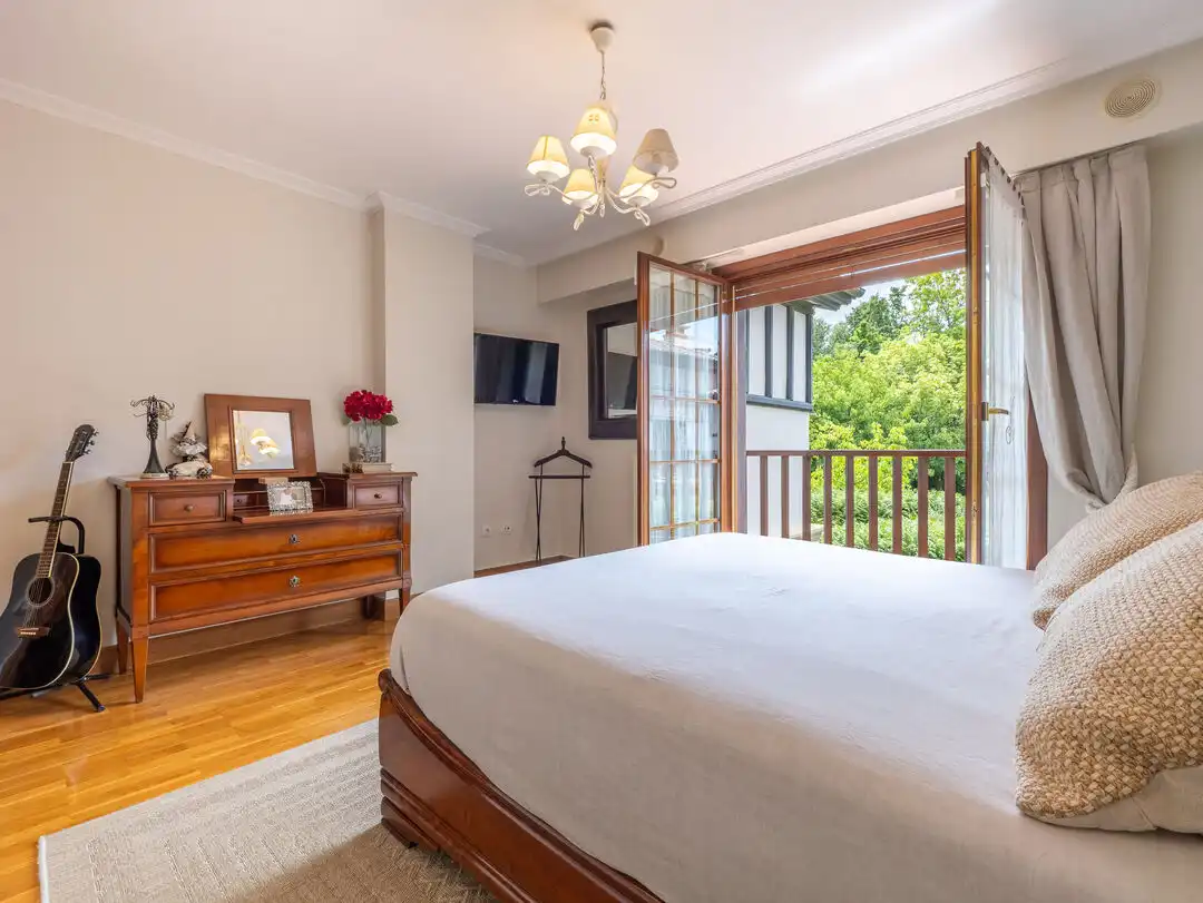 Bedroom of Detached homes for sale in Zarautz  with Heating, Private garden and Terrace