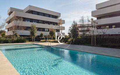 Swimming pool of Flat for sale in Sitges  with Air Conditioner, Heating and Private garden