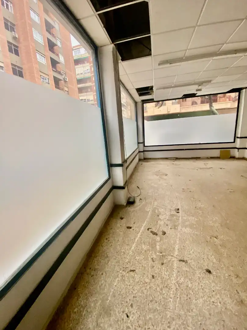 Local comercial en venda a Calle Pamplona 10, imagen 4