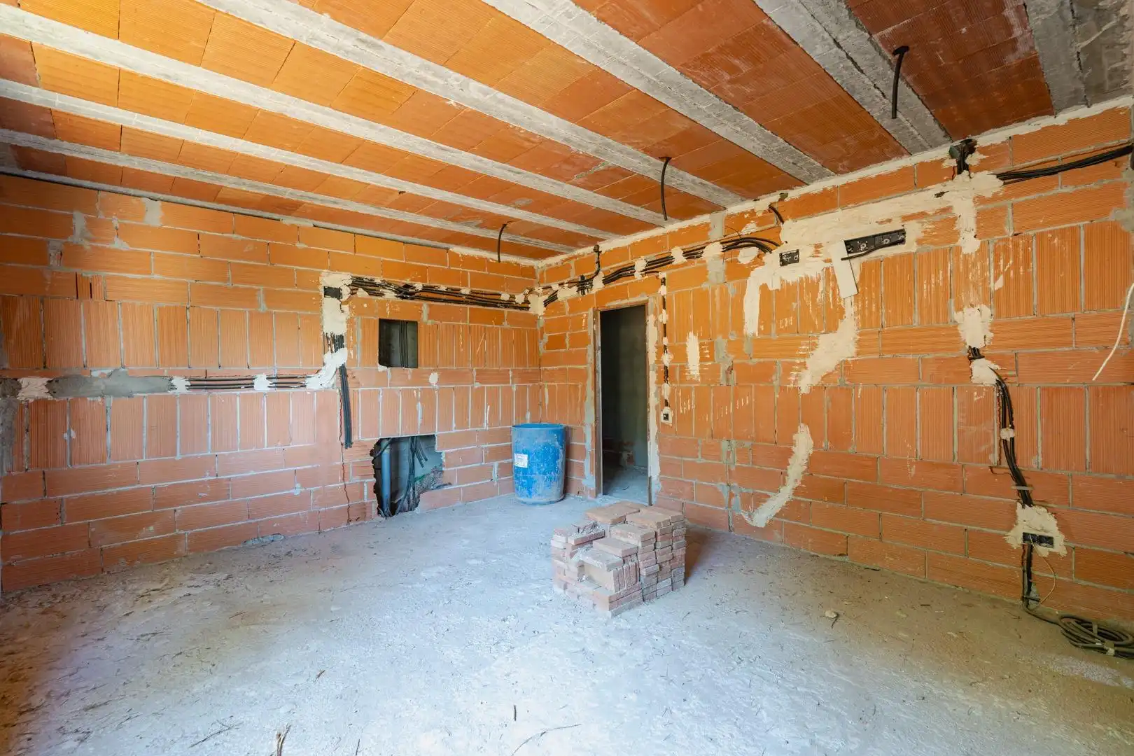 Haus oder Chalet zum Verkauf in Corbera de Llobregat mit Privatgarten