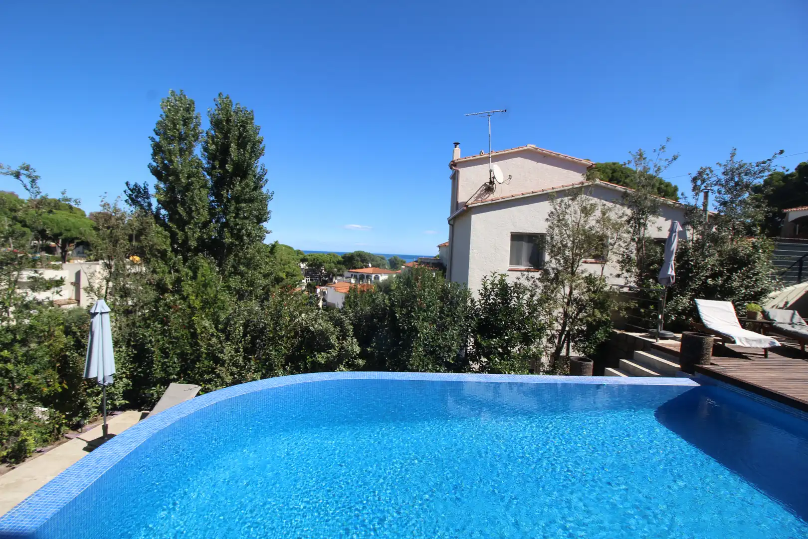Piscina de Casa o chalet en venta en Begur con Aire acondicionado, Calefacción y Jardín privado