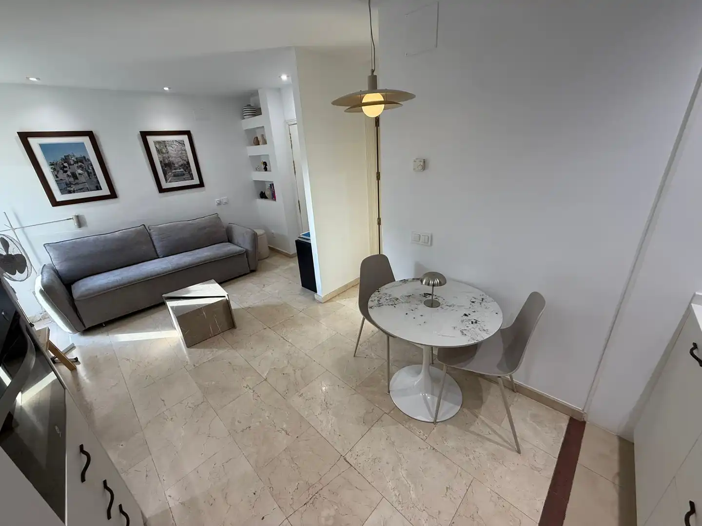 Sala d'estar de Apartament de lloguer en Madrid amb Calefacció, Moblat i Forn