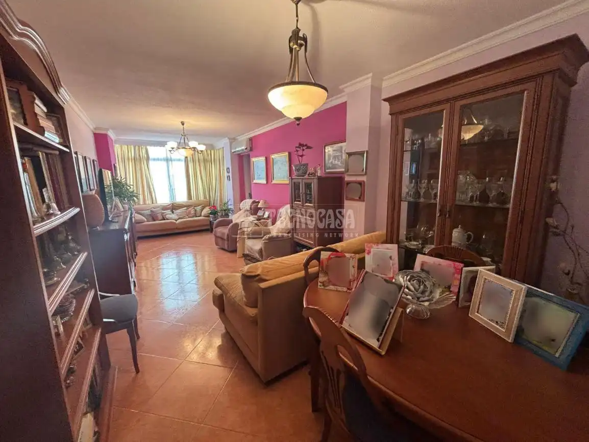 Sala de estar de Piso en venta en Málaga con Aire acondicionado, Calefacción y Amueblado