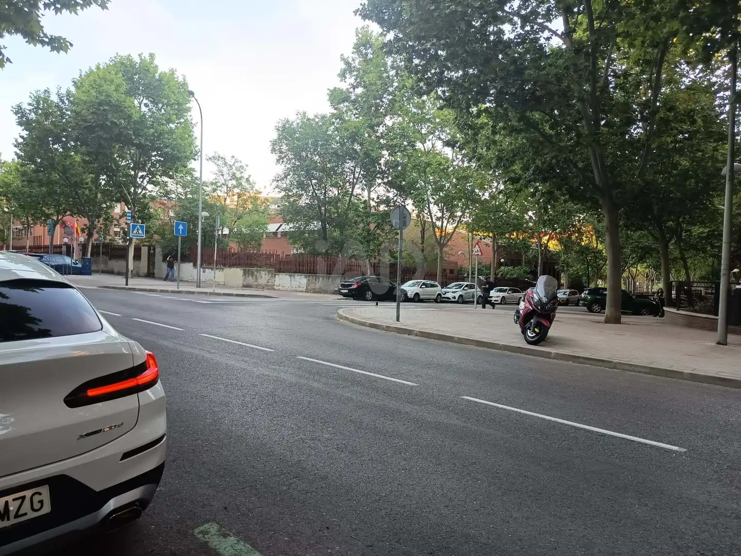 Exterior view of Garage for sale in Madrid