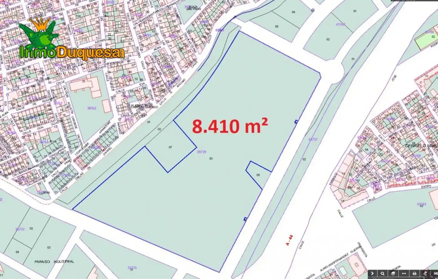 Industrial land for sale in Granada