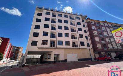 Exterior view of Apartment for sale in León Capital   with Terrace