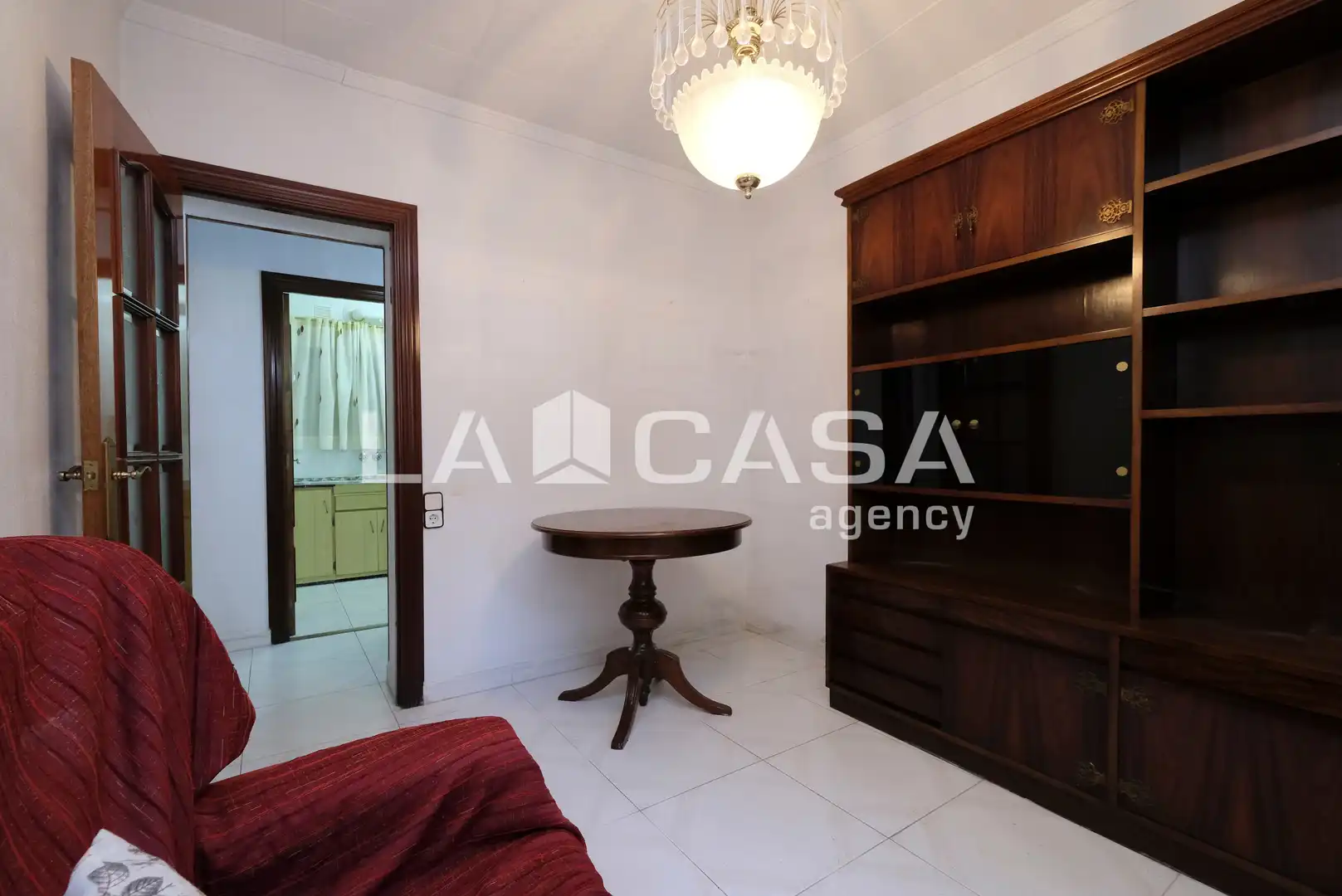 Bajo en venta en Carrer de Cartellà, imagen 3