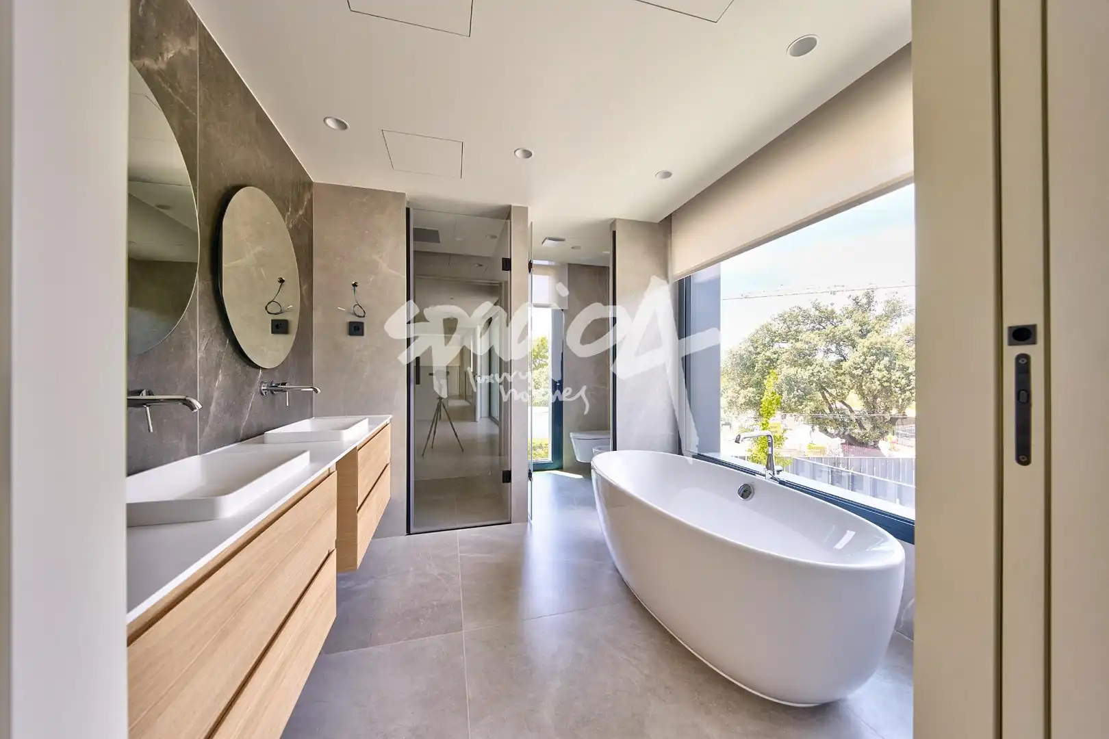 Bathroom of Houses for sale in Boadilla del Monte  with Air Conditioner, Heating and Private garden