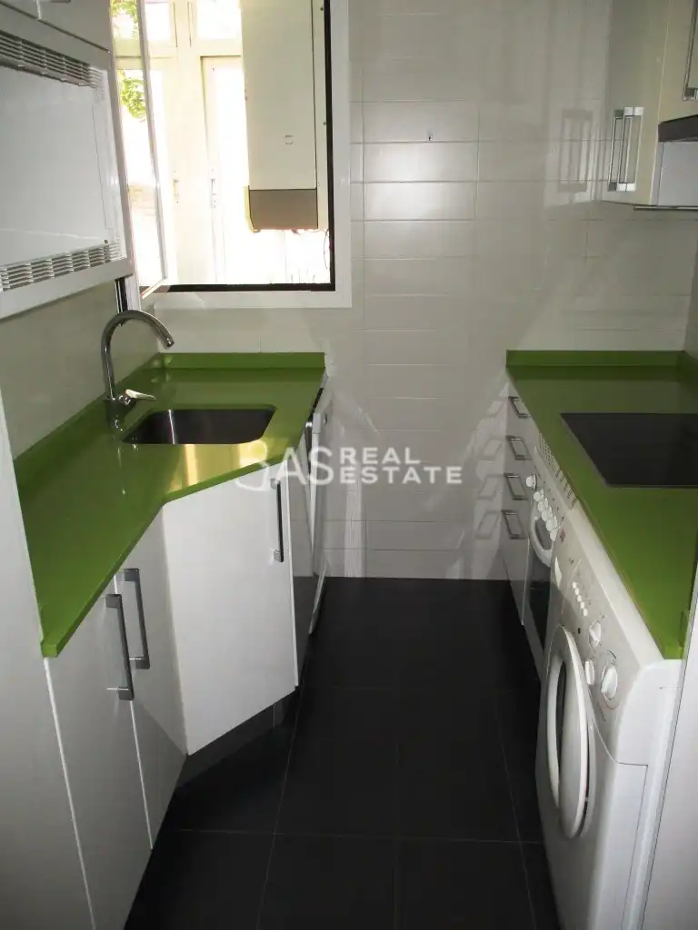 Cocina de Piso en venta en Madrid con Aire acondicionado y Amueblado