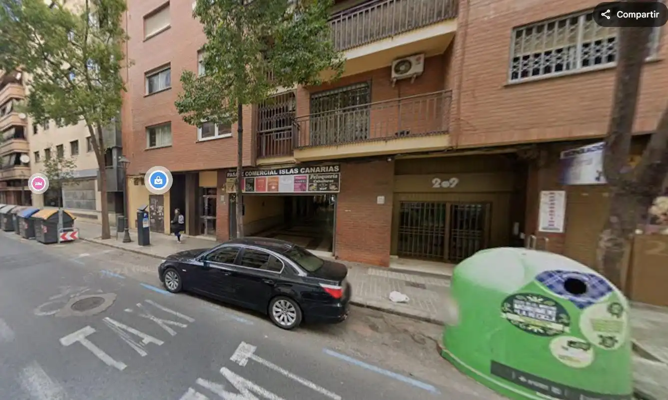 Vista exterior de Local de lloguer en Valencia amb Aire condicionat