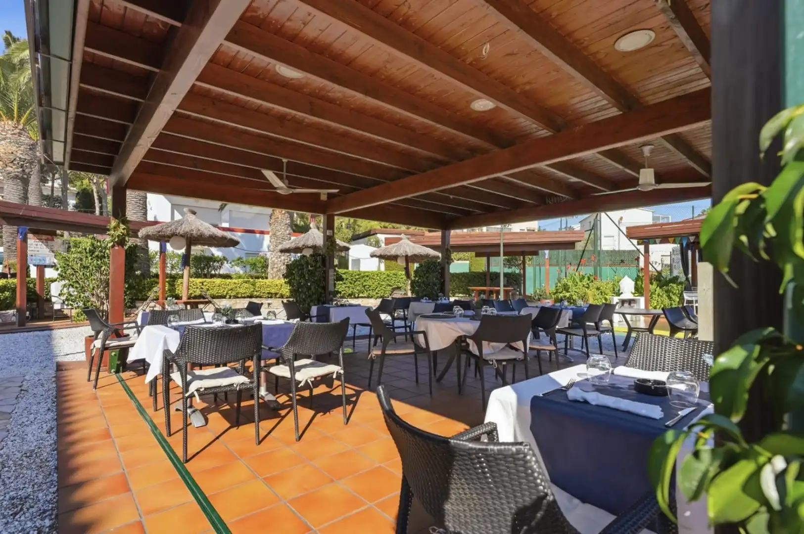 Edificio en venta en Cau del Llop - Super Fener - Fener