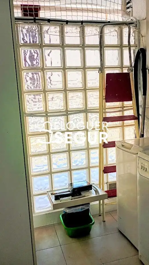 Wohnung zur Miete in Castelldefels mit Klimaanlage, Heizung und Terrasse