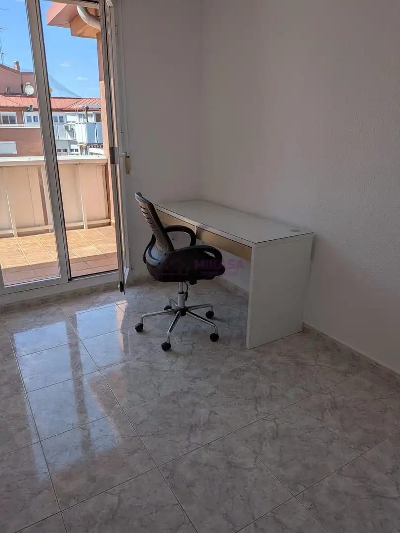 Àtic de lloguer en Móstoles amb Aire condicionat, Calefacció i Terrassa