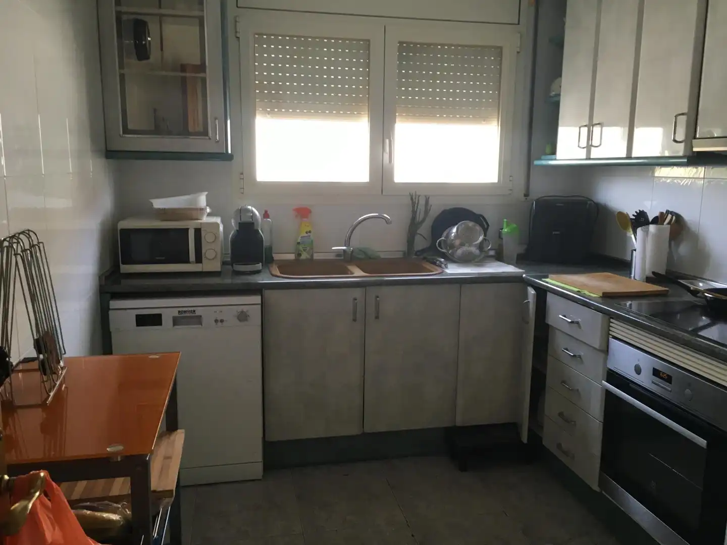 Kitchen of Houses for sale in Sabadell  with Air Conditioner, Terrace and Balcony