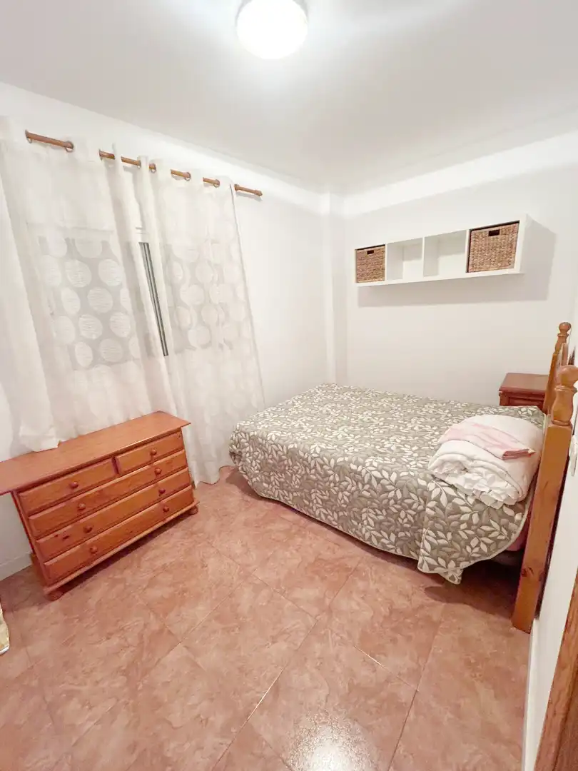 Habitación de Piso de alquiler en Güéjar Sierra con Amueblado, Horno y Lavadora