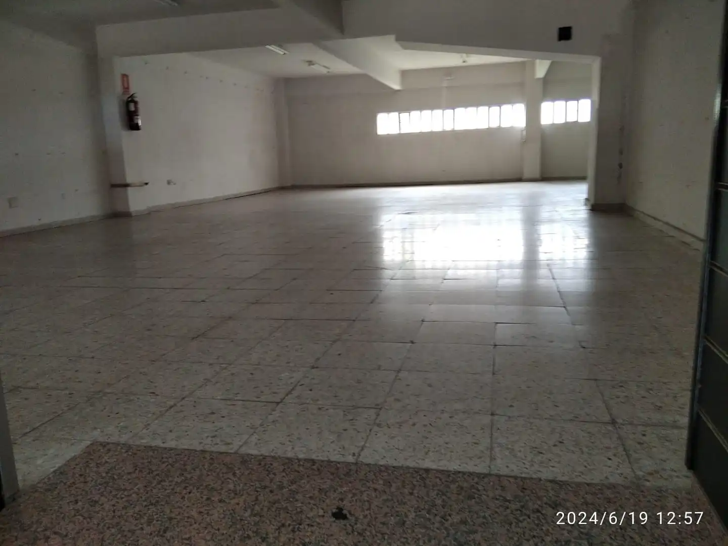 Business premises to rent in El Carbayedo - El Quirinal, imagen 4