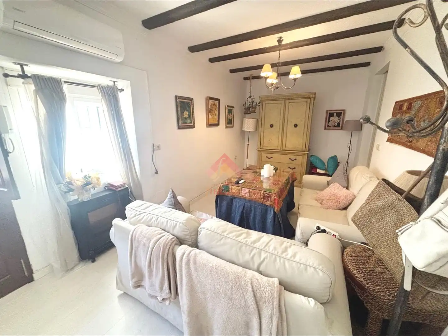 Living room of Ground floor for sale in Ronda  with Air Conditioner, Parquet flooring and Furnished
