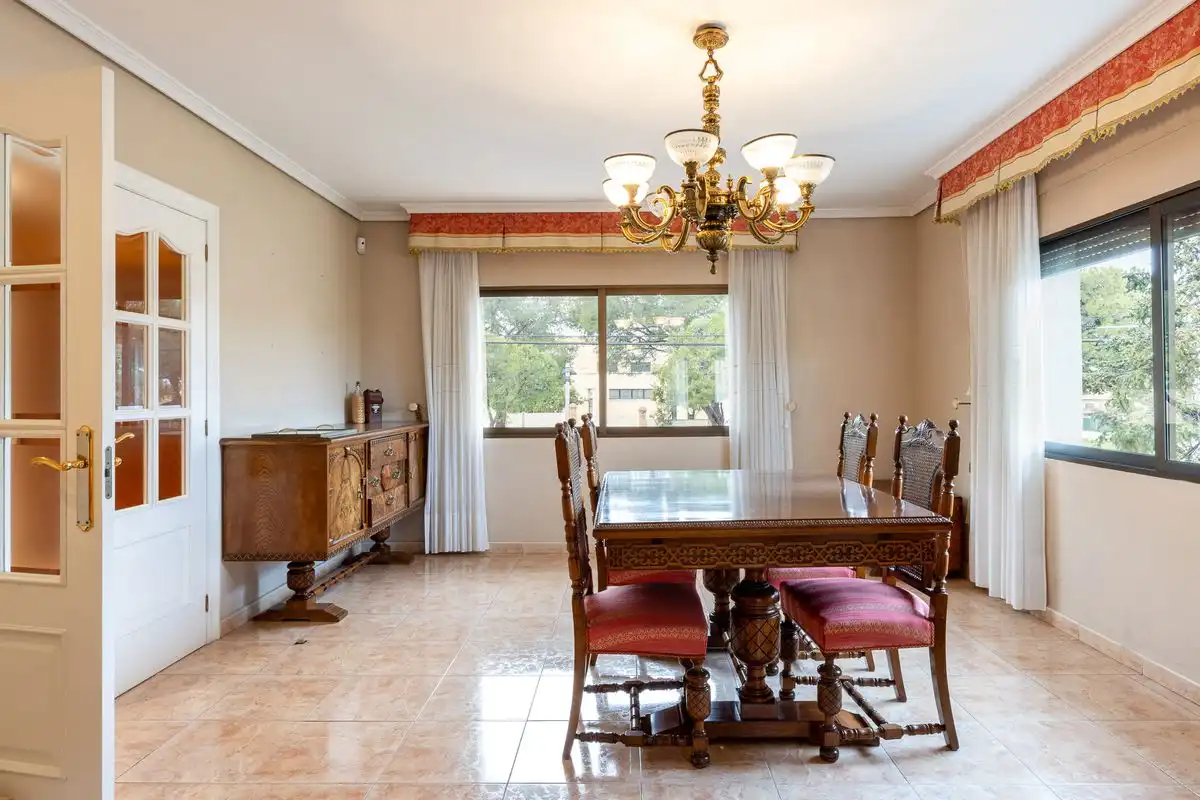 Dining room of Houses for sale in Torrent  with Air Conditioner, Heating and Private garden