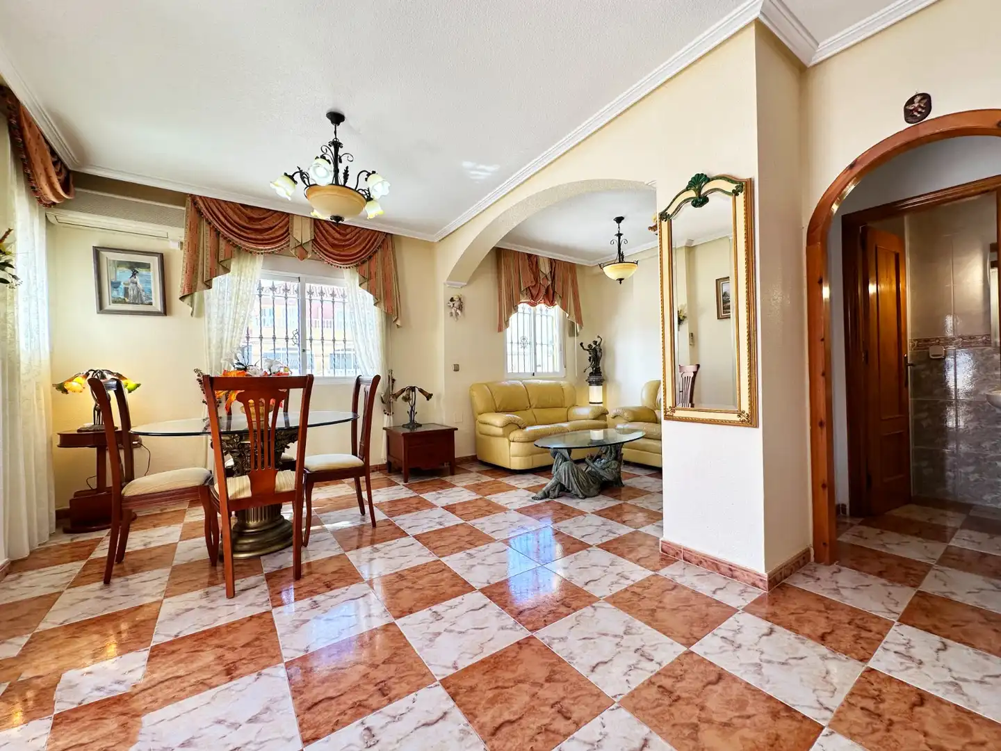 Reihenhaus mit Terrasse zum Verkauf in Orihuela Costa, imagen 9