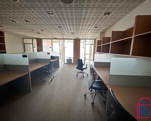 Office to rent in León Capital   with Air Conditioner, Heating and Furnished