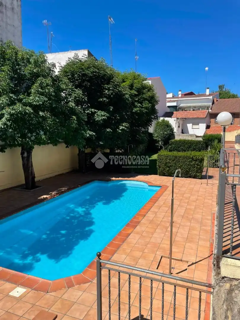 Casa adosada en venta en Av. de la Virgen de Loreto, Centro
