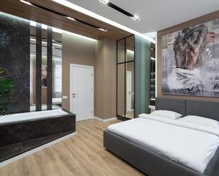 Dormitori de Pis de lloguer en Terrassa amb Aire condicionat i Balcó