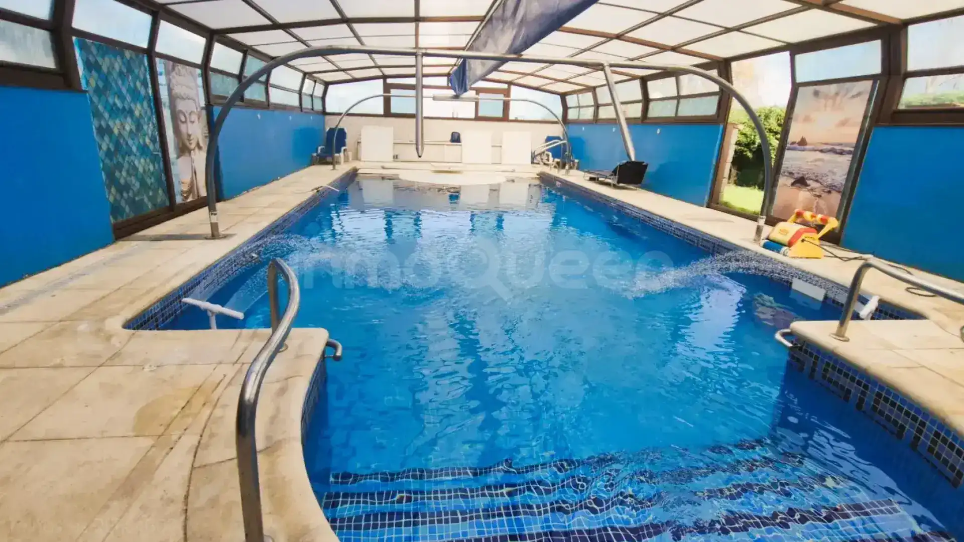 Piscina de Edificio en venta en Foz