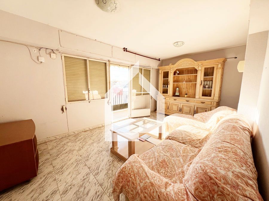 Sala d'estar de Pis en venda en San Vicente del Raspeig / Sant Vicent del Raspeig amb Balcó