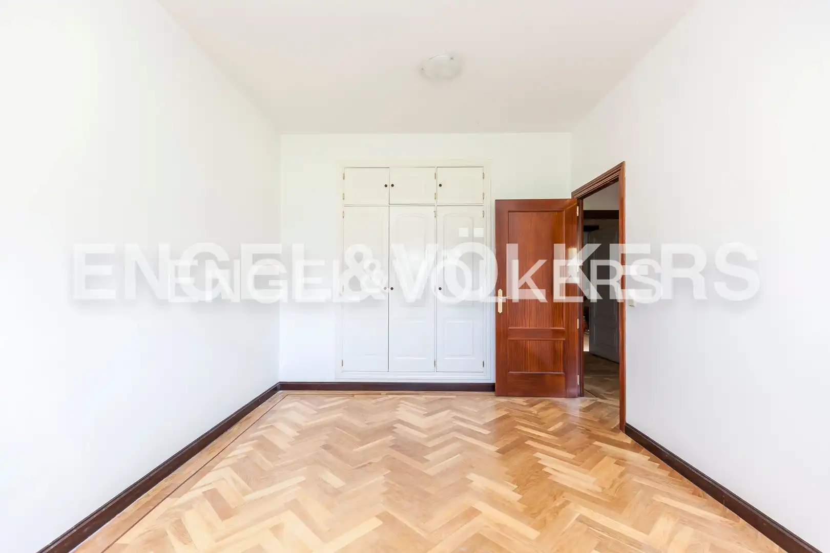 Habitación de Casa o chalet en venta en Madrid con Aire acondicionado, Calefacción y Jardín privado