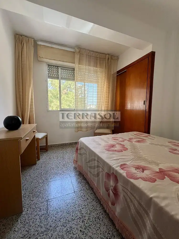 Dormitori de Apartament en venda en Vélez-Málaga amb Terrassa i Moblat