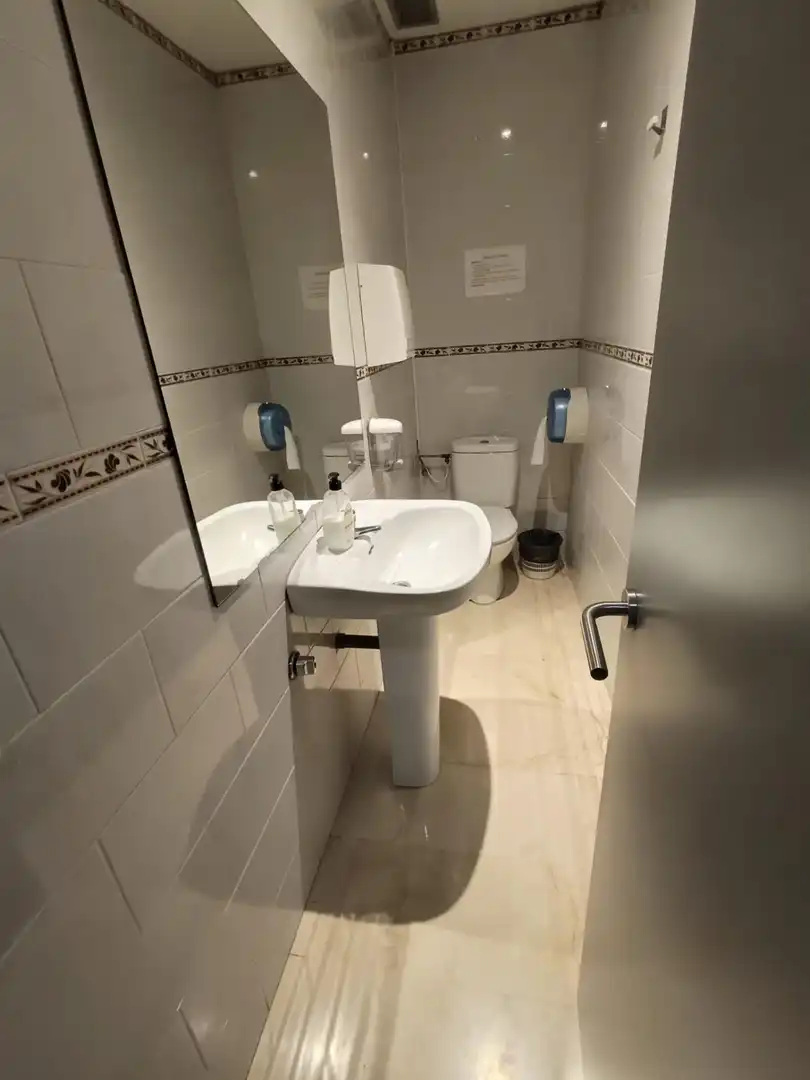 Bathroom of Office for rent in Centro