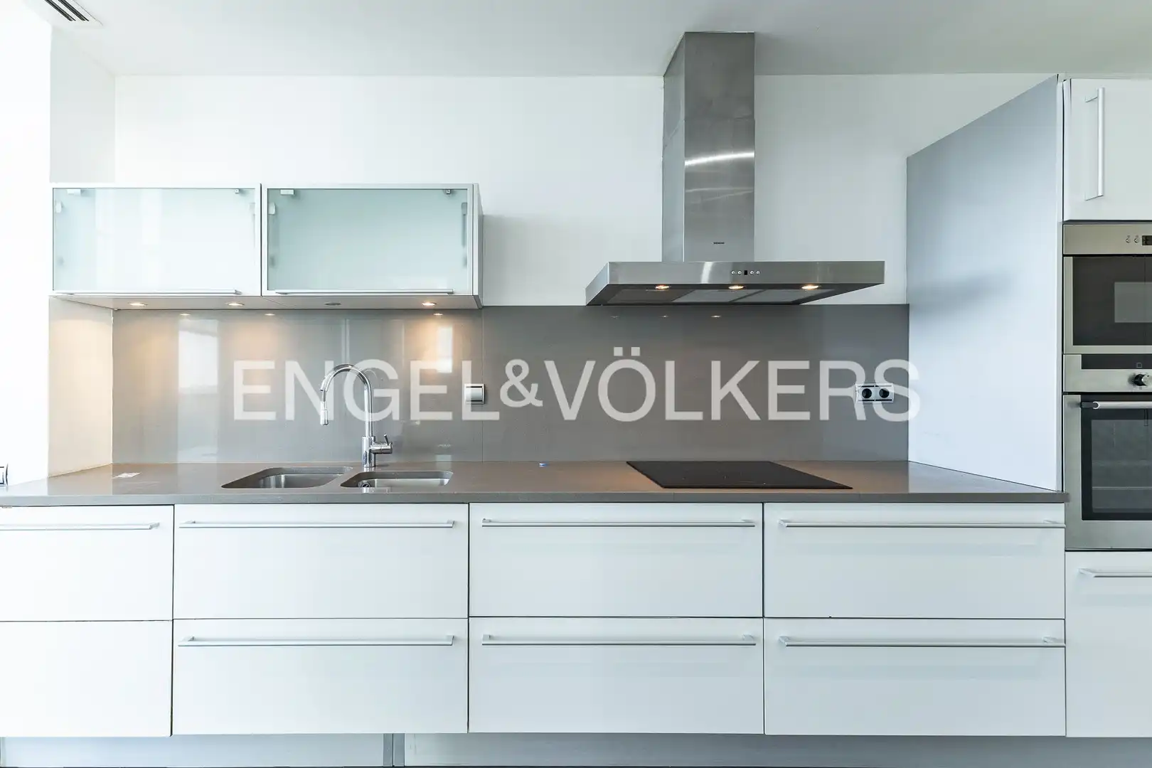 Attic for rent in Diagonal Mar i el Front Marítim del Poblenou