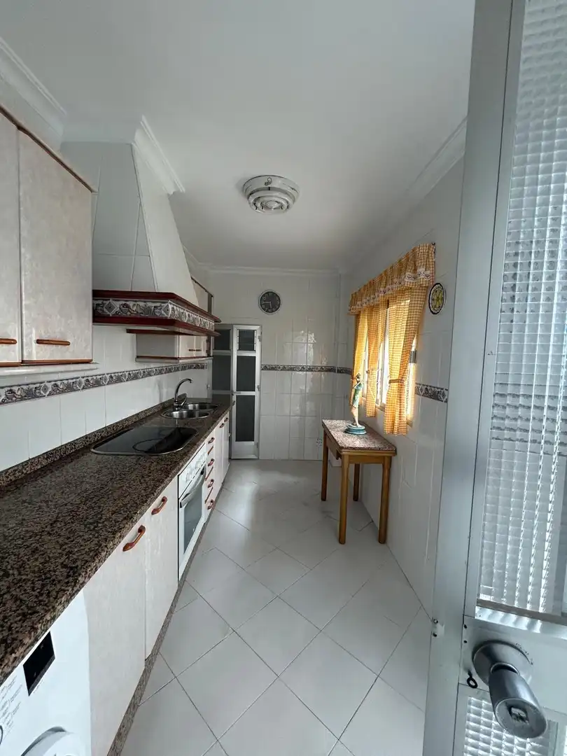Cuina de Casa o xalet en venda en Utrera Ciudad 