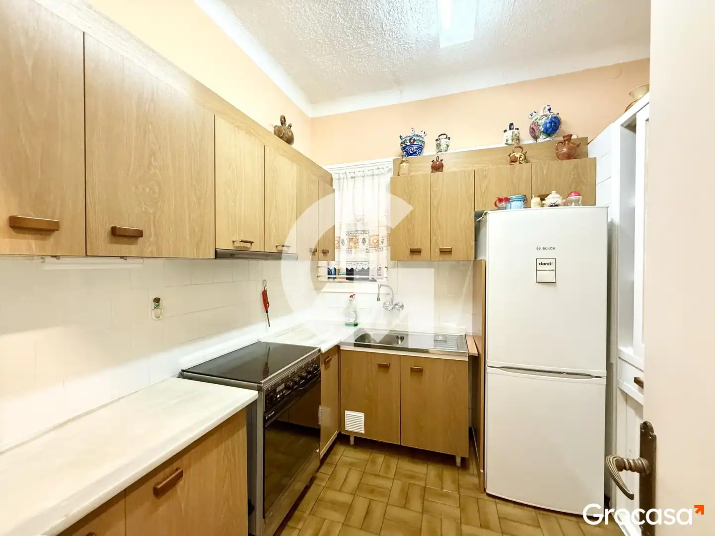 Cocina de Piso en venta en Barcelona con Balcón