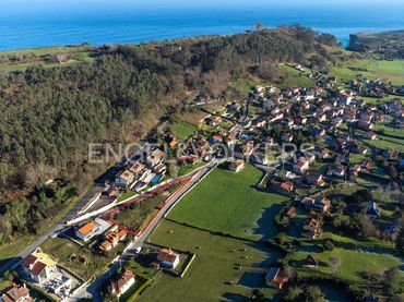 Terreno residencial en venta en Cué - San Roque - Andrín