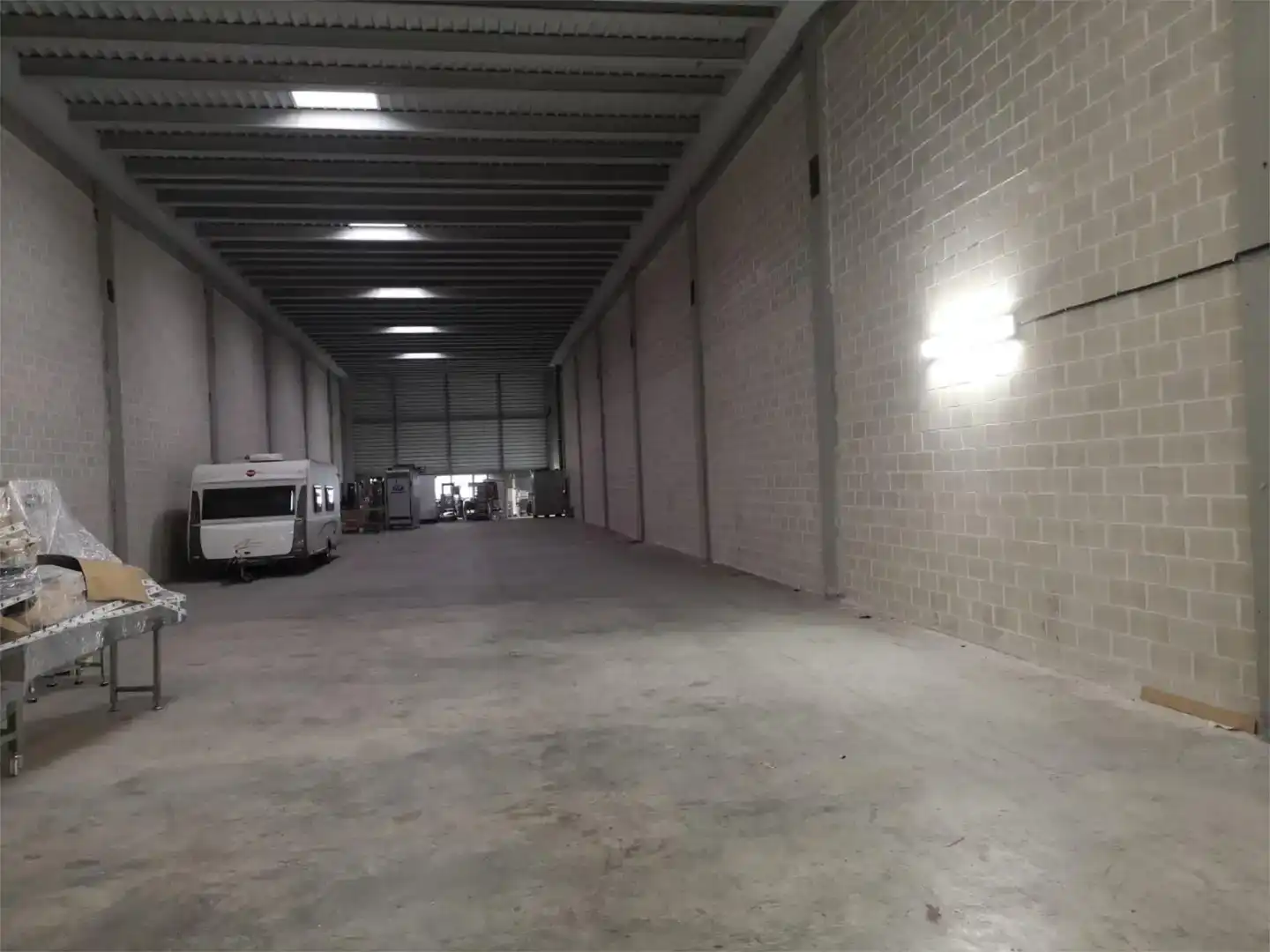 Nau industrial de lloguer en La Florida