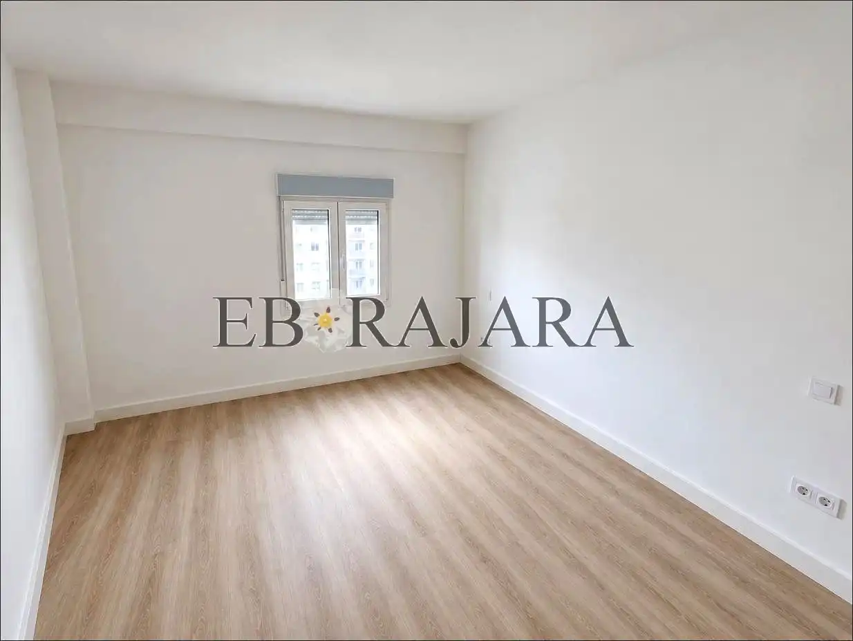 Habitación de Piso de alquiler en Tres Olivos - La Piedad