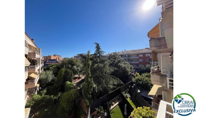 Exterior view of Apartment for sale in Figueres
