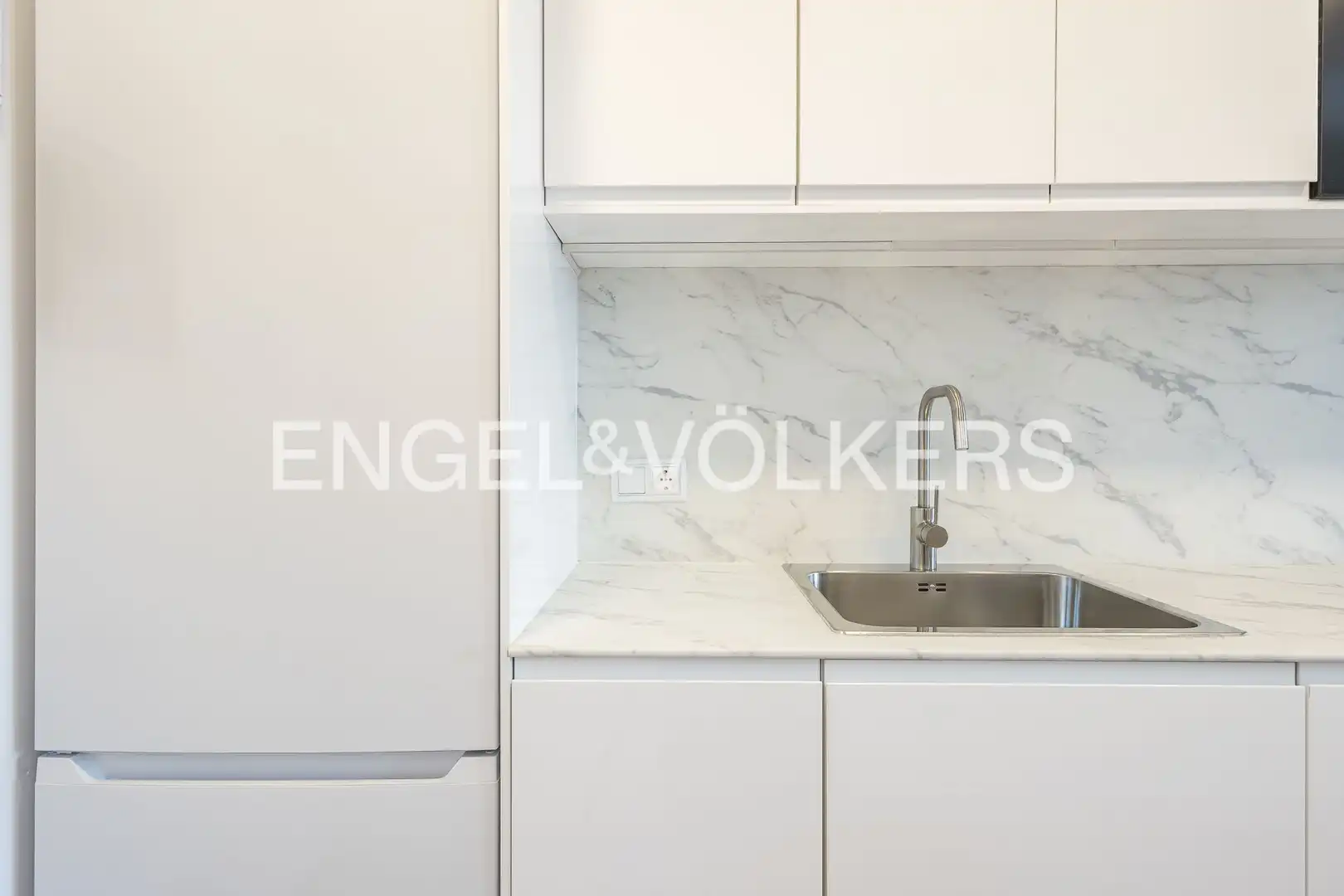Cocina de Piso de alquiler en Barcelona con Aire acondicionado y Calefacción