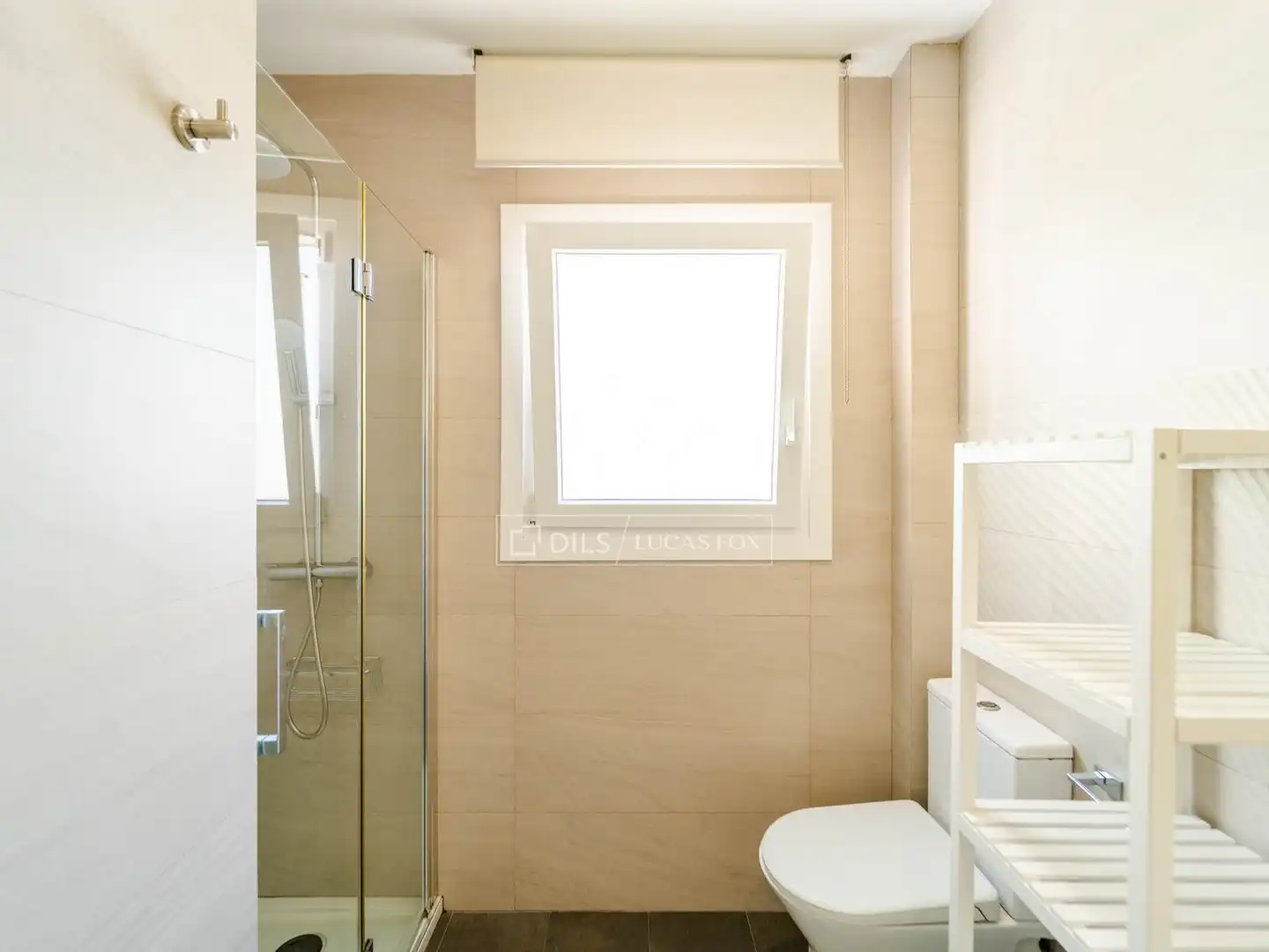 Bany de Àtic de lloguer en Valencia amb Aire condicionat, Parquet i Terrassa