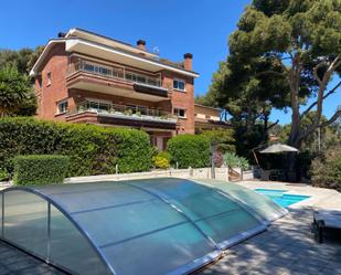 Exterior view of House or chalet for sale in Castelldefels  with Air Conditioner, Heating and Private garden