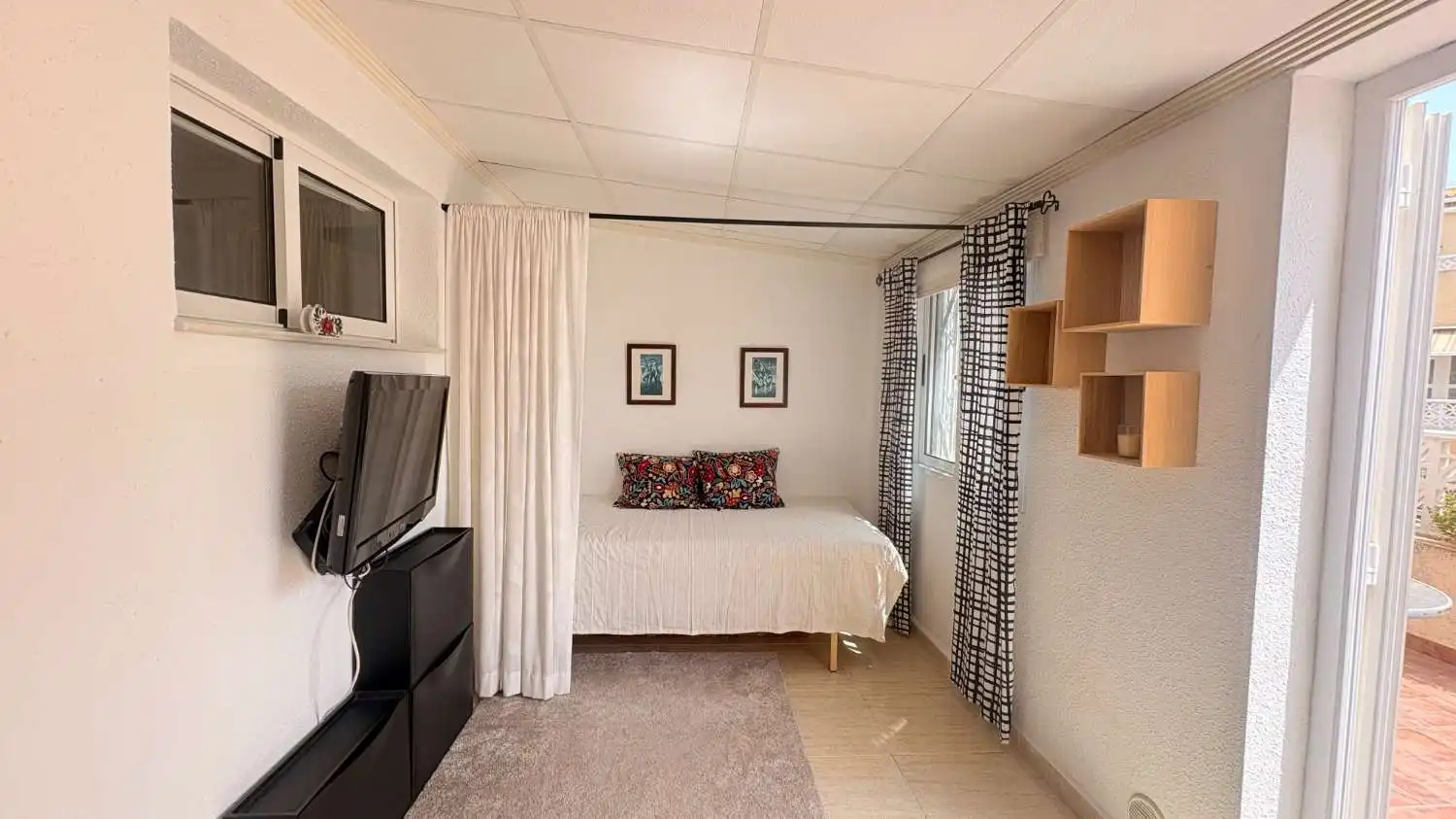 Dormitori de Casa o xalet en venda en Orihuela amb Aire condicionat, Calefacció i Terrassa