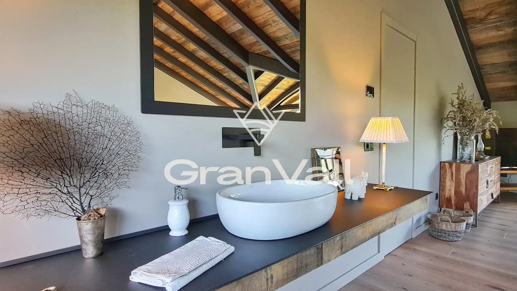 Badezimmer von Haus oder Chalet zum Verkauf in Puigcerdà mit Heizung, Privatgarten und Terrasse